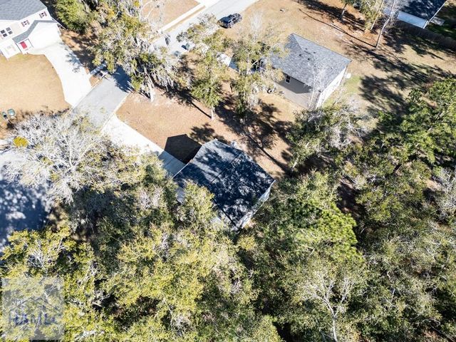 137 Sunrise Circle, Midway, GA 31320