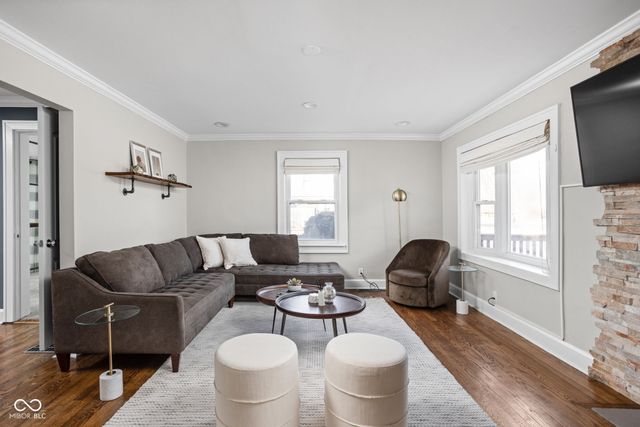 1601 Kessler Boulevard East Drive, Indianapolis, IN 46220