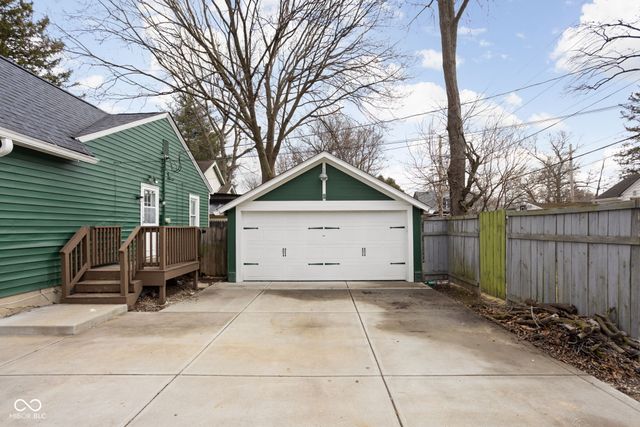 1601 Kessler Boulevard East Drive, Indianapolis, IN 46220