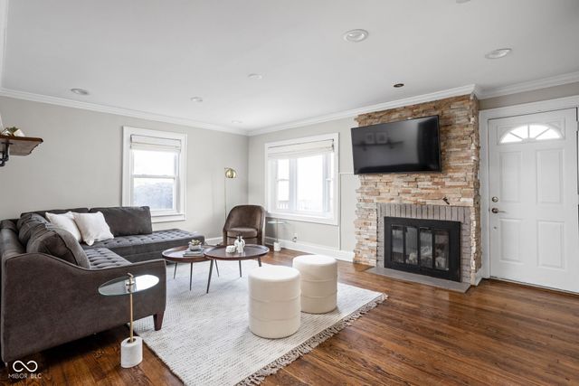 1601 Kessler Boulevard East Drive, Indianapolis, IN 46220