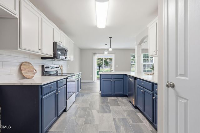 687 Botanical Court, Bunnlevel, NC 28323