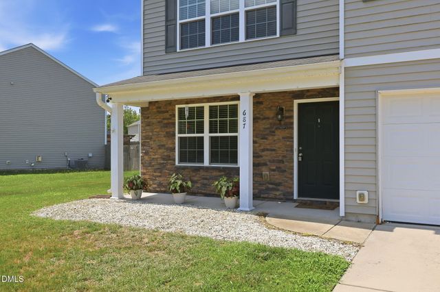 687 Botanical Court, Bunnlevel, NC 28323