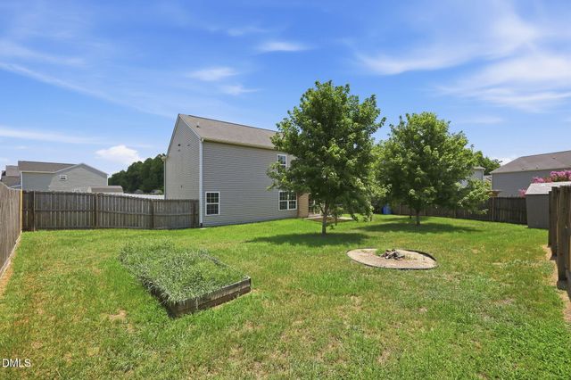 687 Botanical Court, Bunnlevel, NC 28323