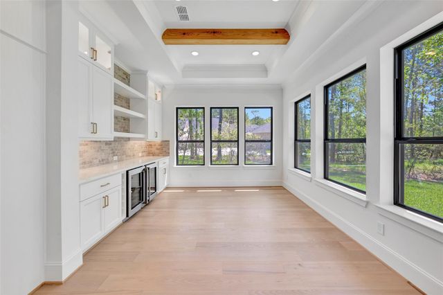 7745 Dog Wood Acres Drive, Montgomery, TX 77316