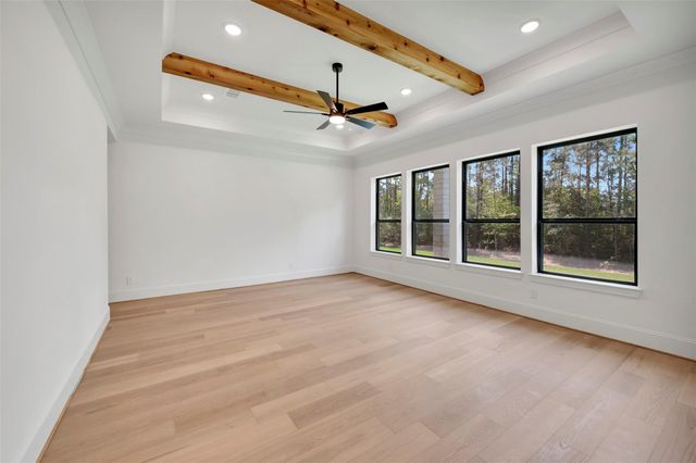 7745 Dog Wood Acres Drive, Montgomery, TX 77316