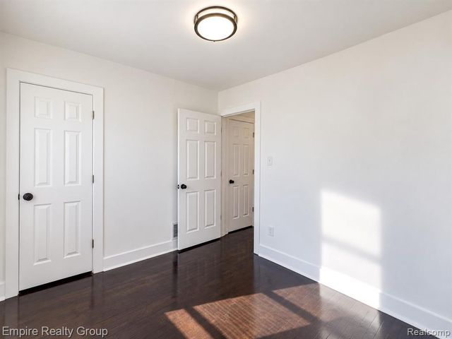 2955 Ewald Circle, Detroit, MI 48238