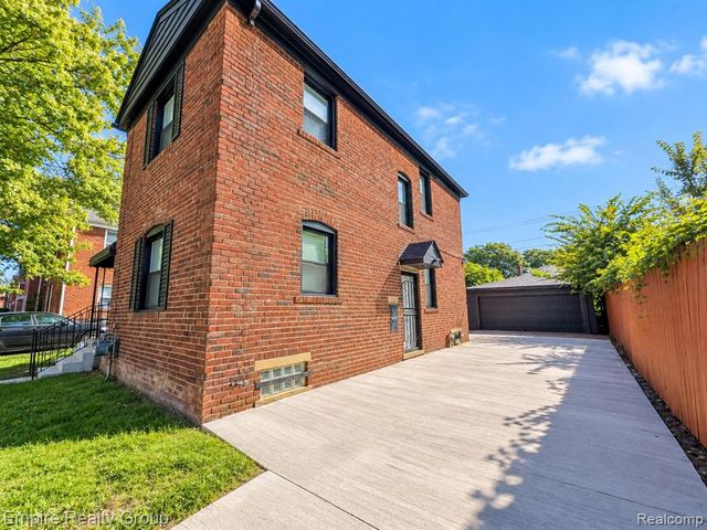 2955 Ewald Circle, Detroit, MI 48238
