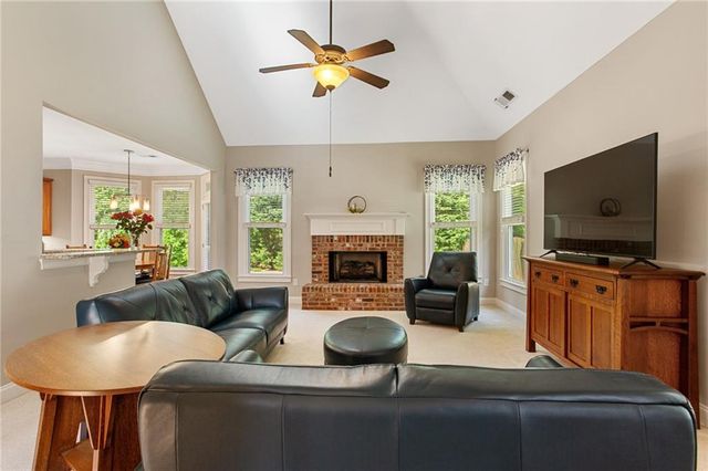 4066 Hill House Road SW, Smyrna, GA 30082