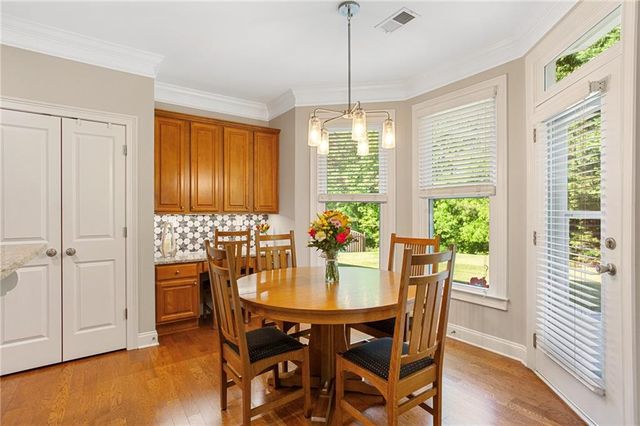 4066 Hill House Road SW, Smyrna, GA 30082