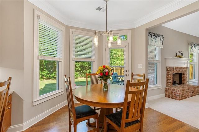 4066 Hill House Road SW, Smyrna, GA 30082