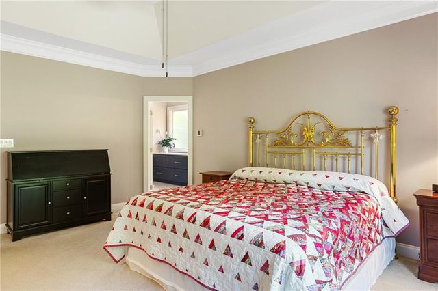 4066 Hill House Road SW, Smyrna, GA 30082