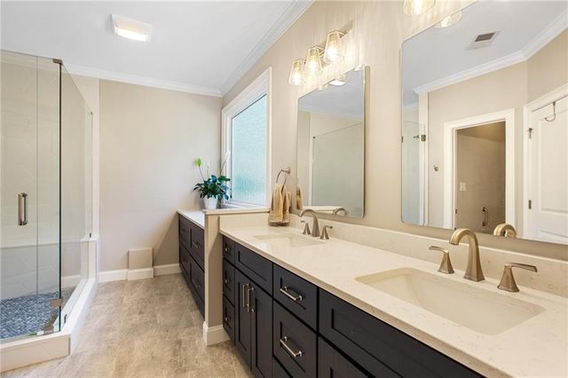4066 Hill House Road SW, Smyrna, GA 30082