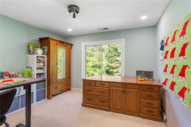 4066 Hill House Road SW, Smyrna, GA 30082