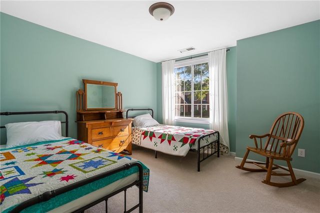4066 Hill House Road SW, Smyrna, GA 30082