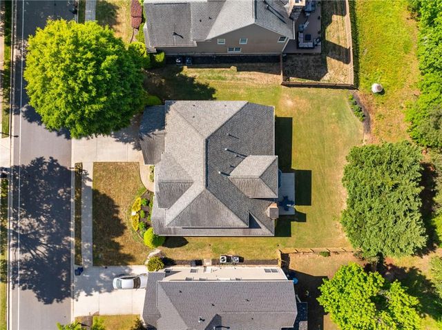 4066 Hill House Road SW, Smyrna, GA 30082