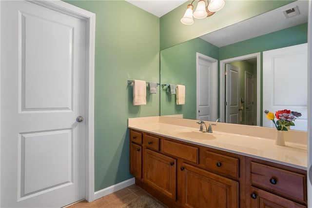 4066 Hill House Road SW, Smyrna, GA 30082
