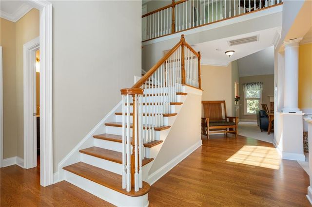 4066 Hill House Road SW, Smyrna, GA 30082