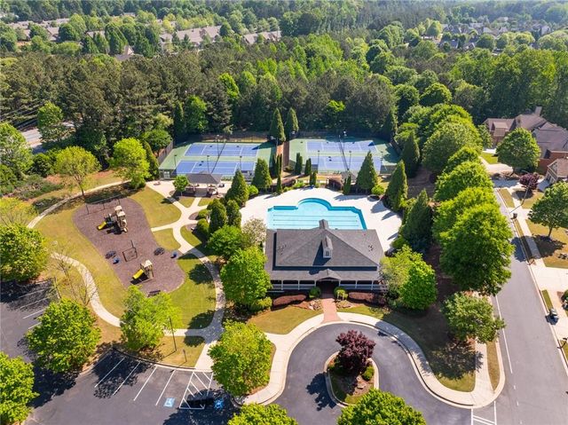 4066 Hill House Road SW, Smyrna, GA 30082