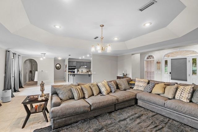 6 Piedmont Place, Enterprise, AL 36330