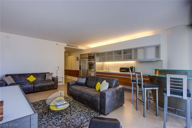3722 Las Vegas Boulevard 810, Las Vegas, NV 89158