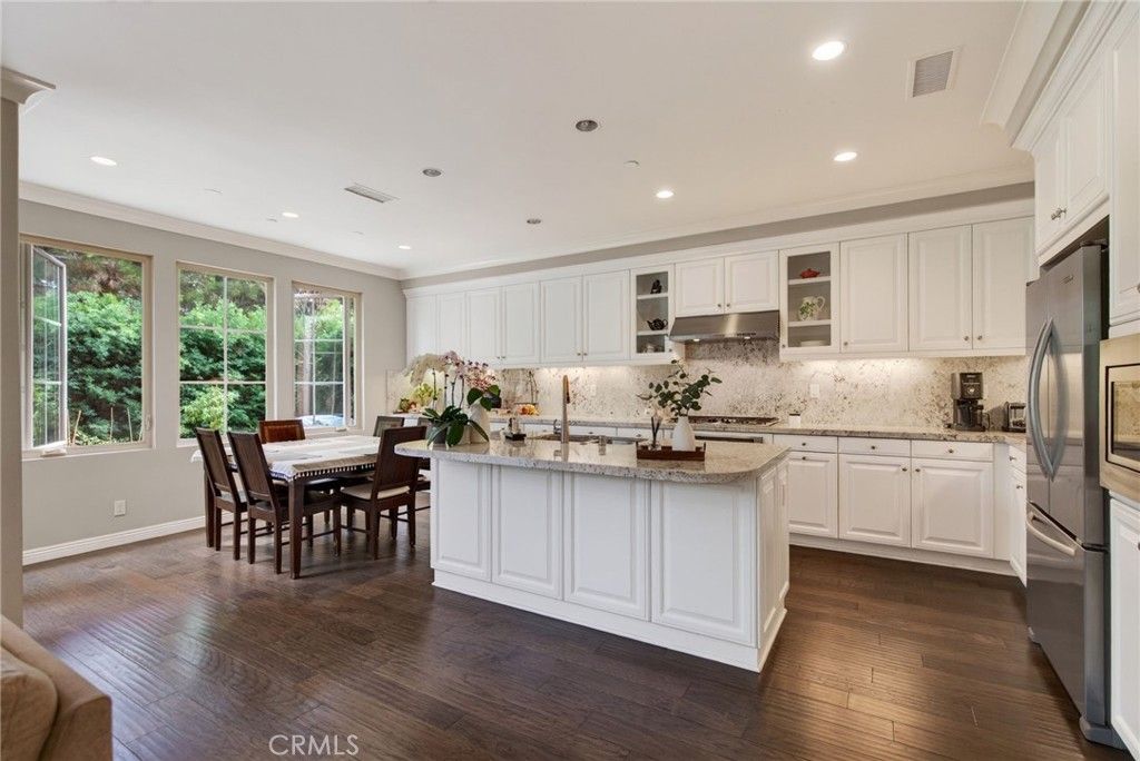 54 Brindisi, Irvine, CA 92618 — photo 4