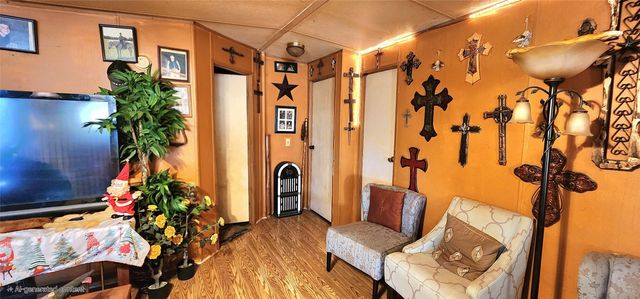 9960 County Road 2813, Eustace, TX 75124