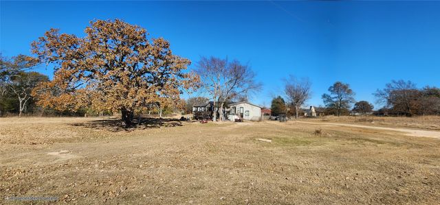9960 County Road 2813, Eustace, TX 75124