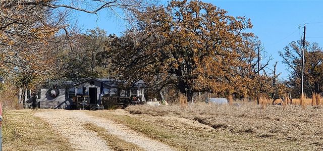 9960 County Road 2813, Eustace, TX 75124