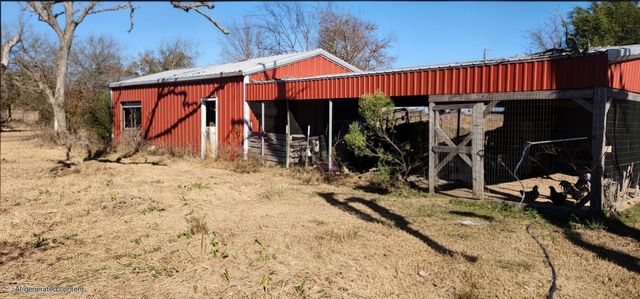 9960 County Road 2813, Eustace, TX 75124