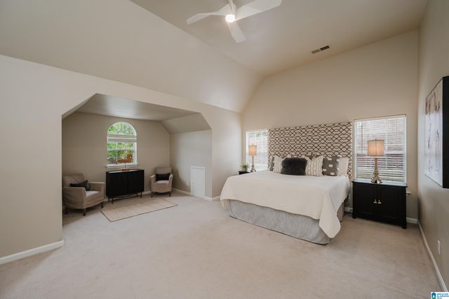 2517 MOUNTAIN COVE, Hoover, AL 35226
