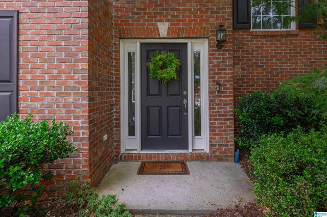 2517 MOUNTAIN COVE, Hoover, AL 35226