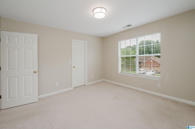 2517 MOUNTAIN COVE, Hoover, AL 35226