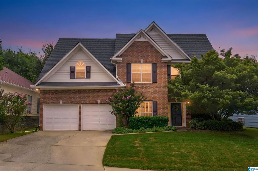 2517 MOUNTAIN COVE, Hoover, AL 35226