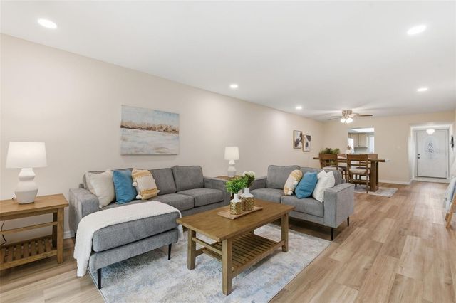 3500 LAKE BAYSHORE DRIVE K 101, Bradenton, FL 34205