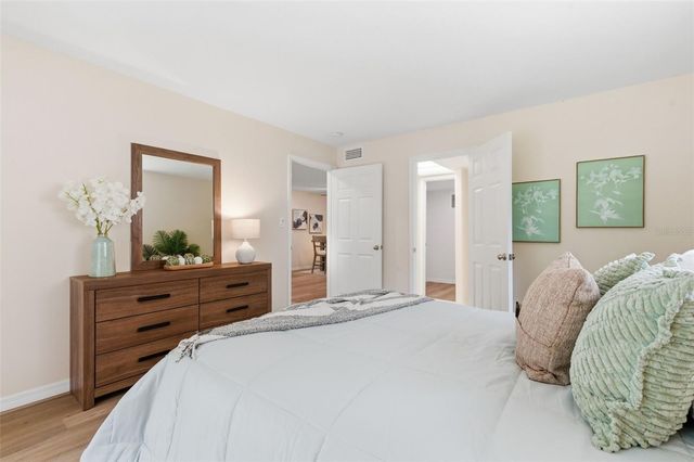 3500 LAKE BAYSHORE DRIVE K 101, Bradenton, FL 34205
