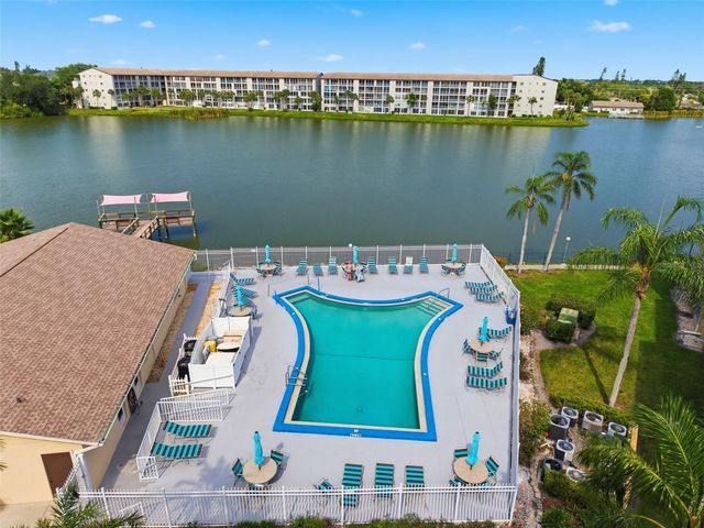 3500 LAKE BAYSHORE DRIVE K 101, Bradenton, FL 34205