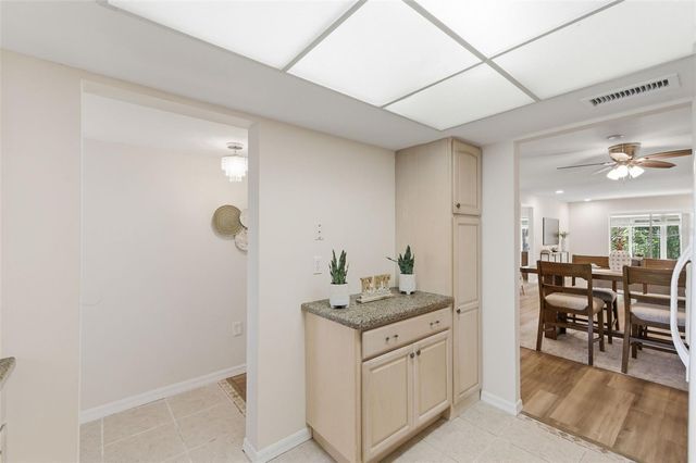 3500 LAKE BAYSHORE DRIVE K 101, Bradenton, FL 34205