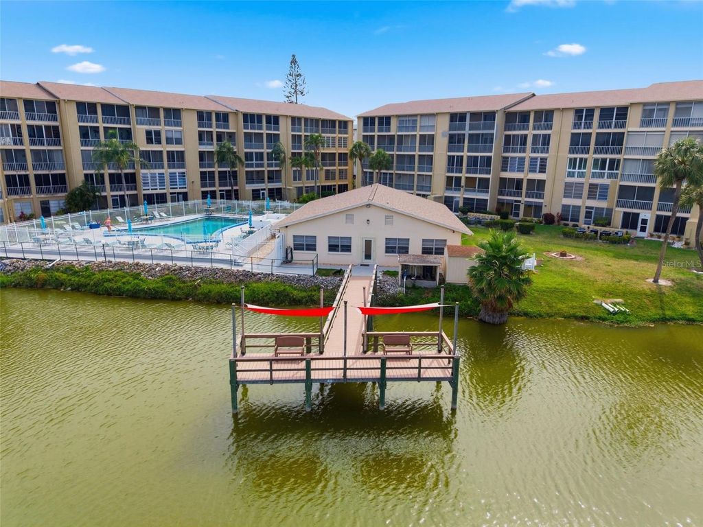 3500 LAKE BAYSHORE DRIVE K 101, Bradenton, FL 34205