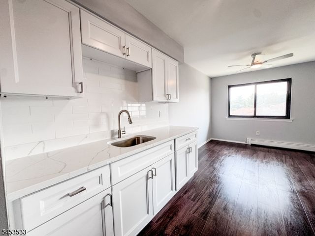401 Highway22B41U8, North Plainfield Boro, NJ 07060
