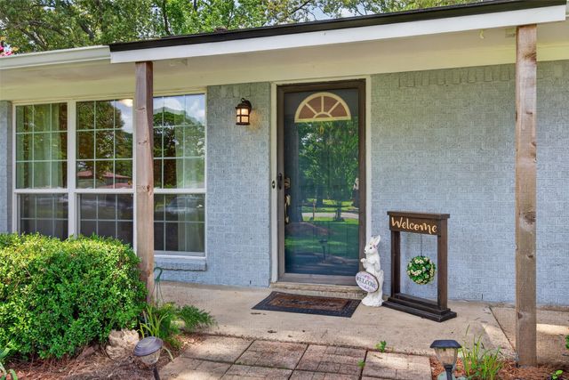 124 Lawrence Drive, Haughton, LA 71037