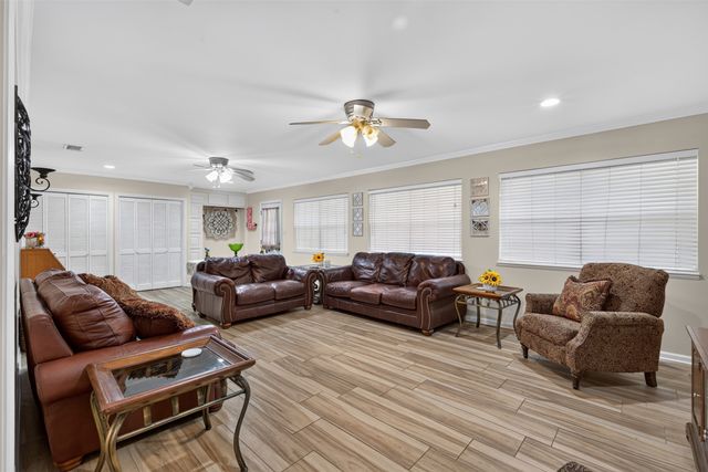 124 Lawrence Drive, Haughton, LA 71037