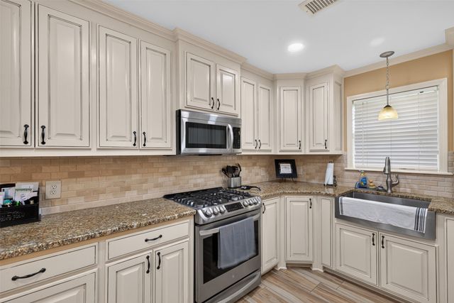 124 Lawrence Drive, Haughton, LA 71037