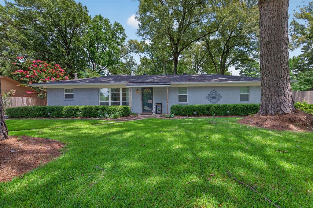 124 Lawrence Drive, Haughton, LA 71037