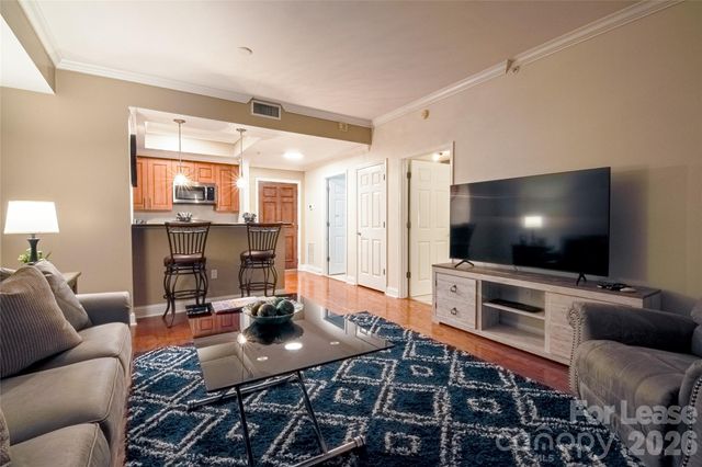 300 W 5th Street 439, Charlotte, NC 28202