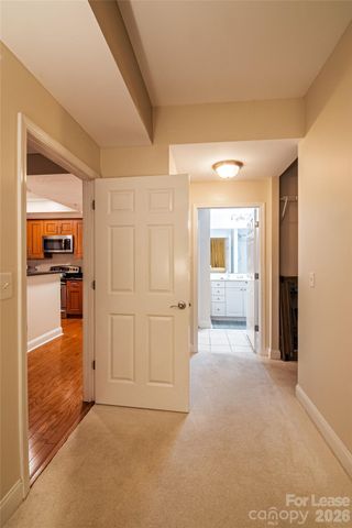 300 W 5th Street 439, Charlotte, NC 28202