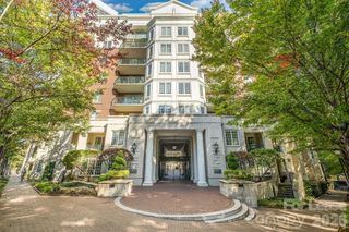 300 W 5th Street 439, Charlotte, NC 28202