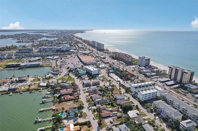 15424 2ND STREET E, Madeira Beach, FL 33708