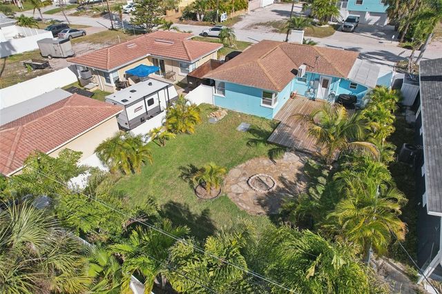 15424 2ND STREET E, Madeira Beach, FL 33708