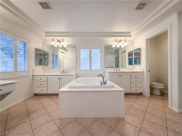 3049 Azure Bay, Las Vegas, NV 89117