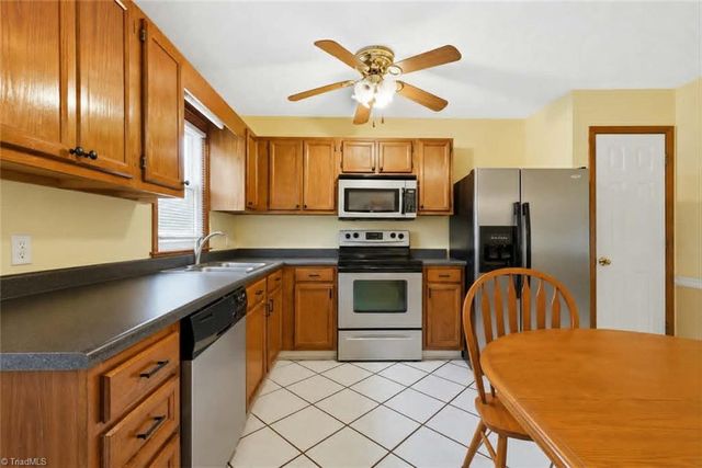 7119 Hunting Brook Court, Winston-salem, NC 27051